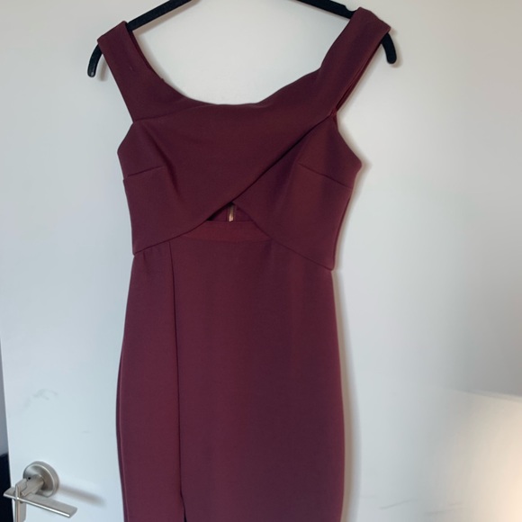 bec and bridge maroon dress